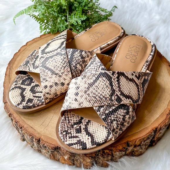Franco Sarto Marcos Snake Criss Cross Strap Slide Sandal Slip On Shoes 6 - Picture 1 of 6